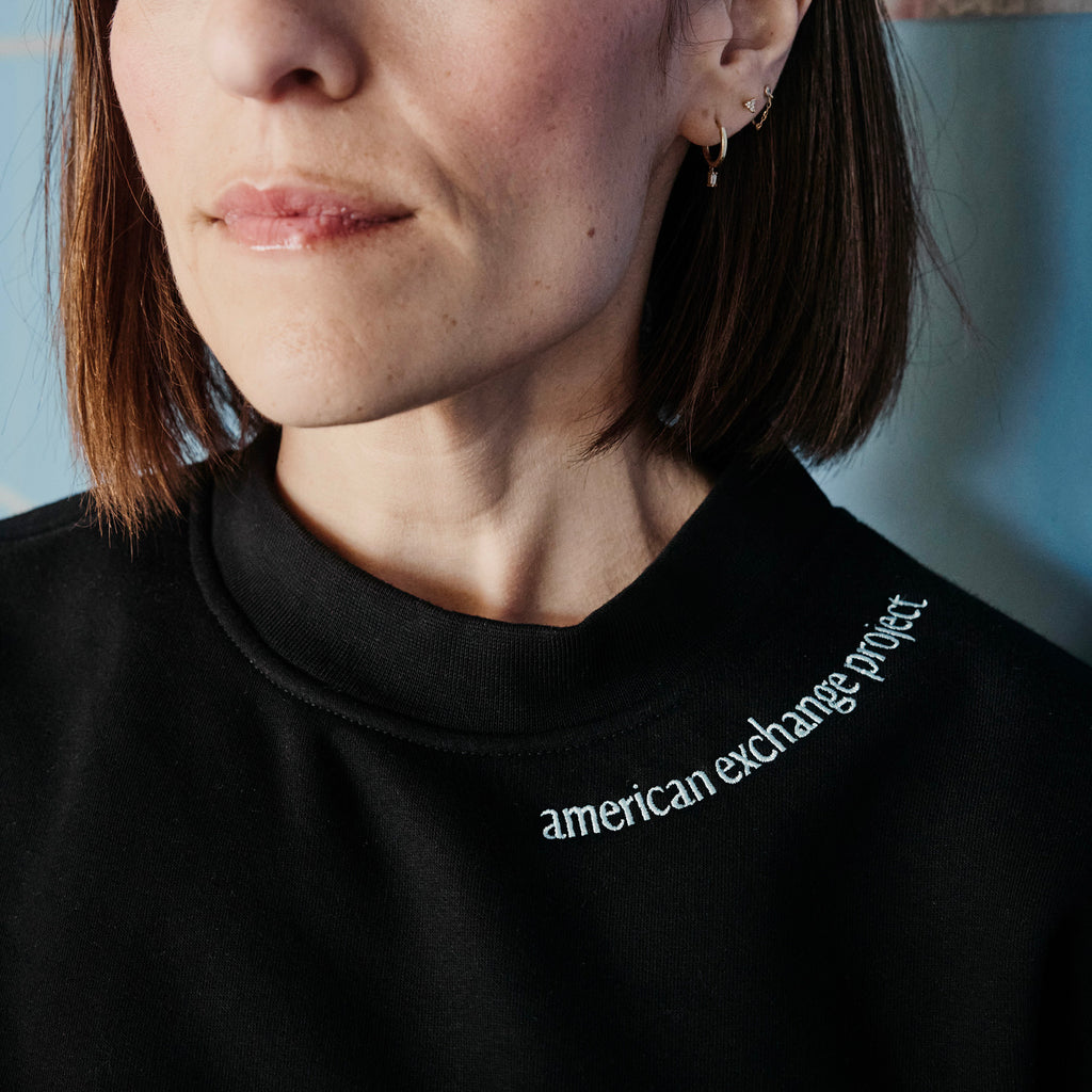 Signature Embroidered Crewneck